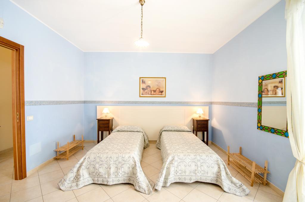 B&B Iris Laterza Szoba fotó